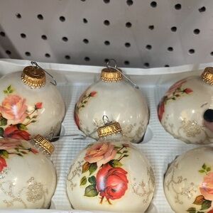 Vintage West Germany
Rose Holiday Ornaments Set - Cream and Red (6)